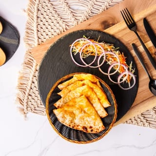 Cheese Naan